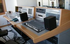 什么叫多媒體控制臺？全面的多媒體控制臺特點分析